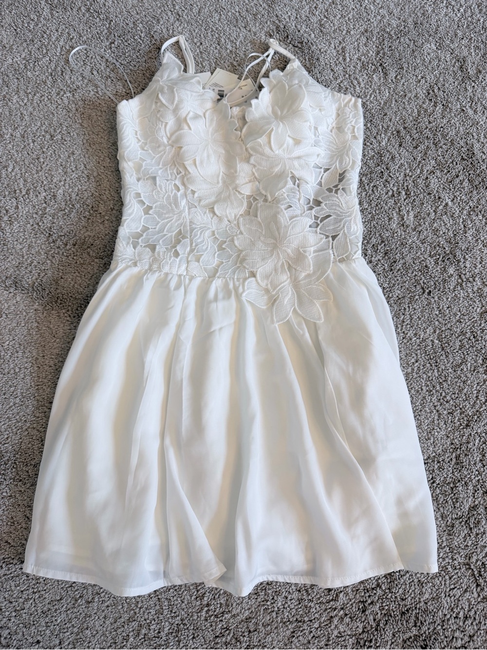 Abercrombie & Fitch White Floral Lace Party Dress